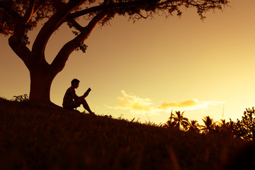 西咸新区管委会地址