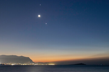 西咸新区管委会地址