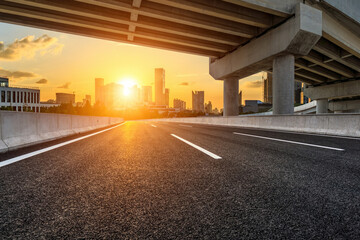 西咸新区管委会地址